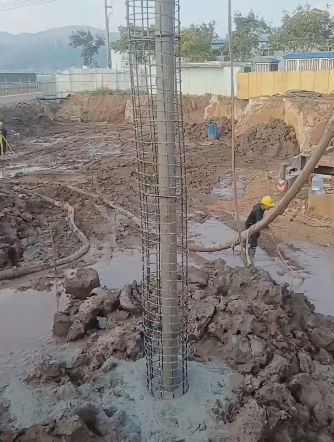 南阳长螺旋钻孔压灌桩